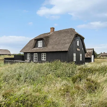 Prázdninový dům Cozy In With Sauna *